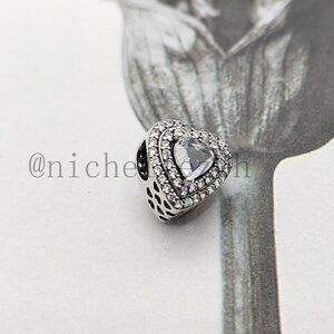 Pandora Sparkling Leveled Hearts Charm